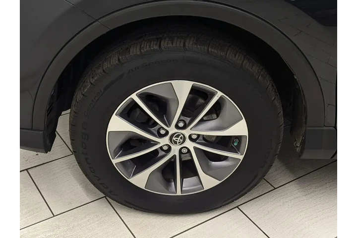 $20999 : Toyota RAV4 Hybrid 2018 AWD image 8