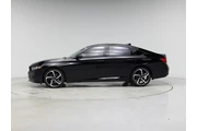 $27998 : Honda Accord Hybrid 2022 Spo thumbnail