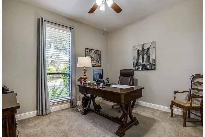 $2560 : HOUSE FOR RENT IN DALLAS TAXES image 10