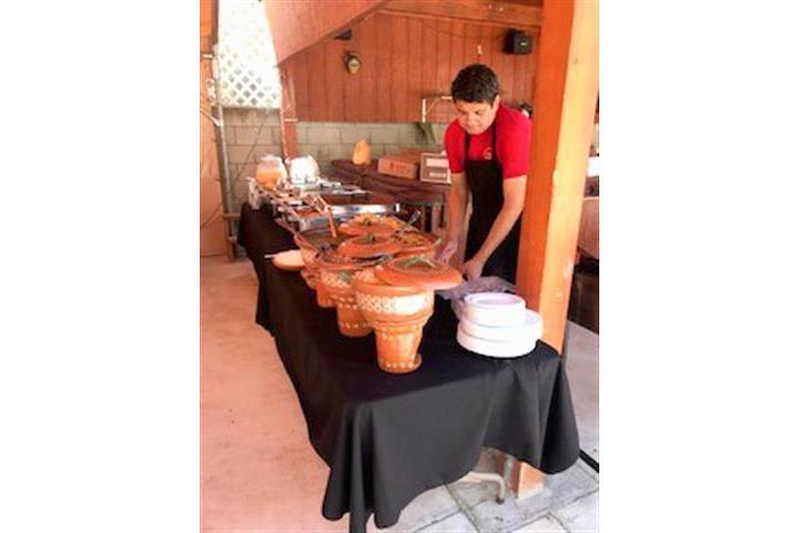 TAQUIZAS Y BUFFET image 1