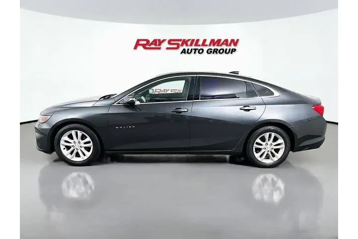 $13975 : Chevrolet Malibu 2016 LT 4dr image 4