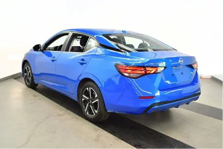 $18994 : Nissan Sentra 2025 SV 4dr Se image 5