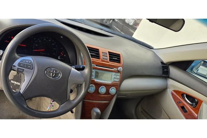 $5500 : Toyota camry image 5