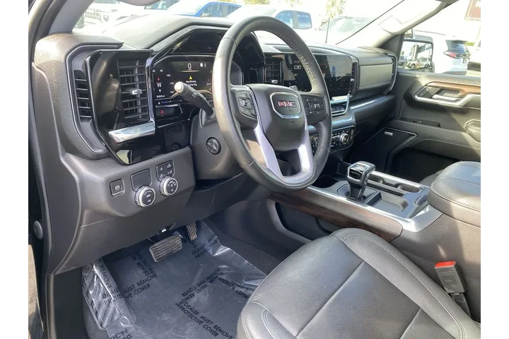 $44500 : 2023 Sierra 1500 image 10