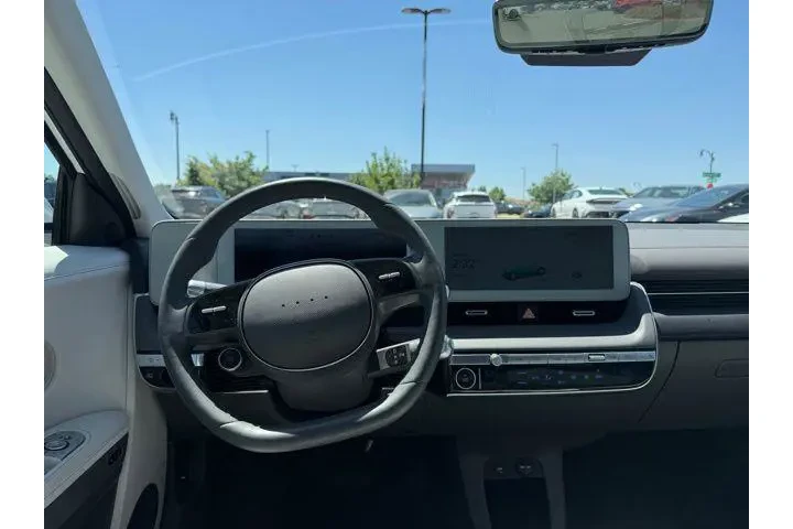 $32924 : Hyundai IONIQ 5 2024 Limited image 10
