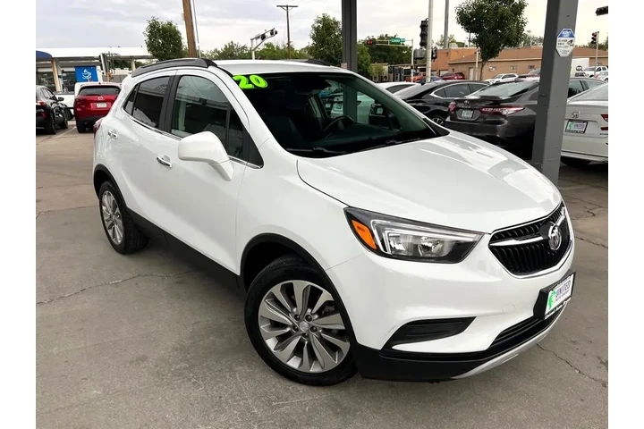 2020 Encore Preferred FWD image 3
