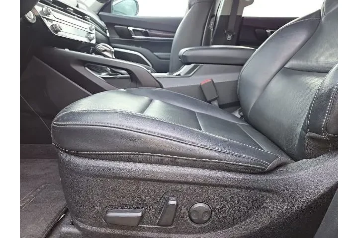 $38253 : Kia Telluride 2025 AWD S 4dr image 6