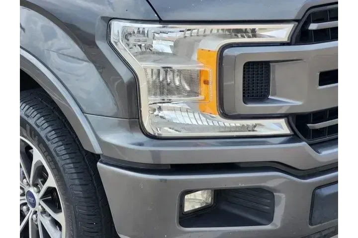 $17552 : Ford F-150 2018 4x2 Lariat 4 image 9