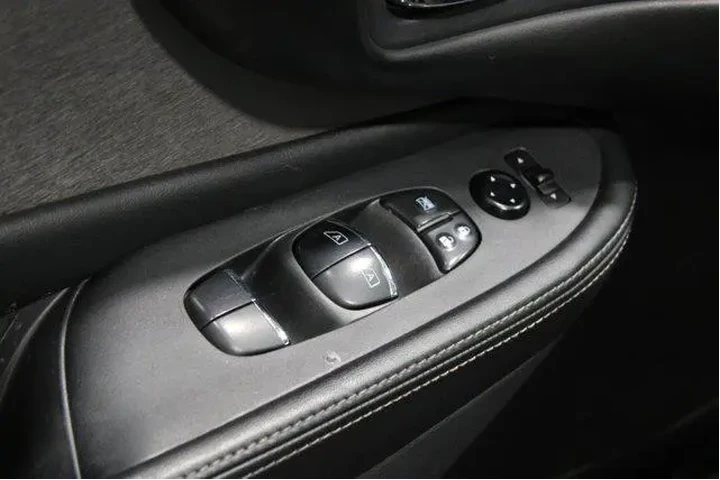 $21966 : Nissan Murano 2021 SL 4dr SU image 4