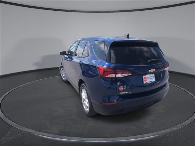 $19500 : PRE-OWNED 2022 CHEVROLET EQUI image 7