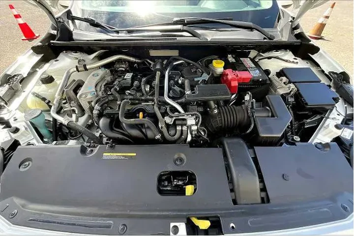 $17086 : Nissan Sentra 2022 SV 4dr Se image 9