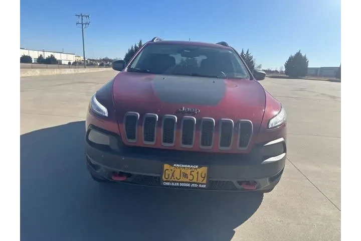 $11450 : Jeep Cherokee 2015 4x4 Trail image 2