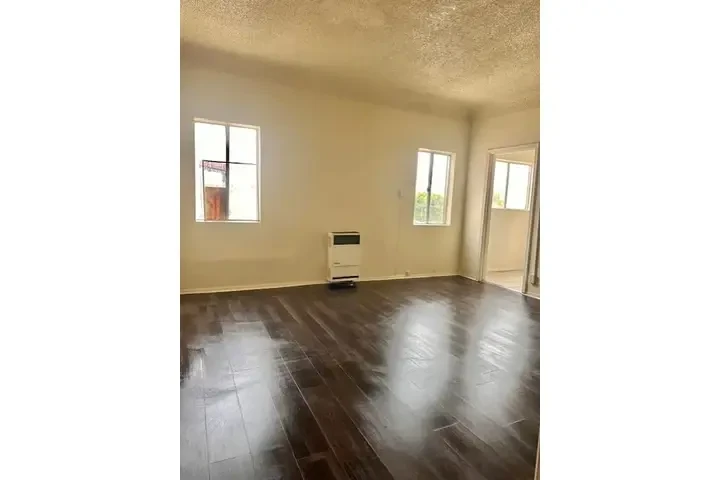 $1850 : OPEN HOUSE - 26 Y 27 DE JULIO image 1