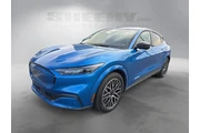 $38995 : Ford Mustang Mach-E 2025 AWD thumbnail