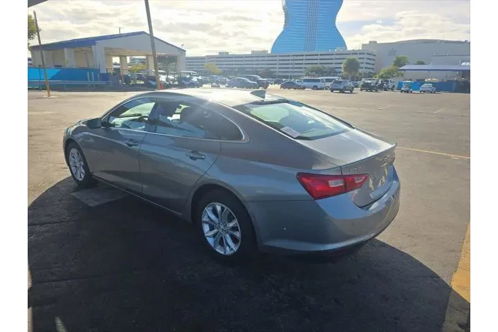 $21848 : Chevrolet Malibu 2024 LT 4dr image 6