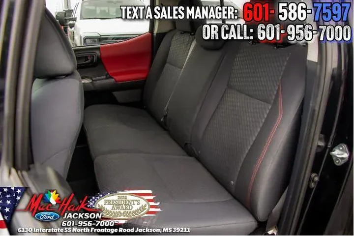 $29995 : Toyota Tacoma 2021 4x4 SR V6 image 8