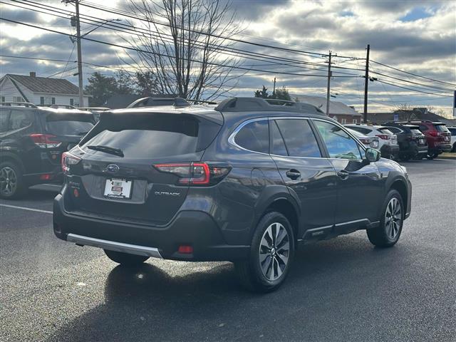 $32584 : PRE-OWNED 2024 SUBARU OUTBACK image 3