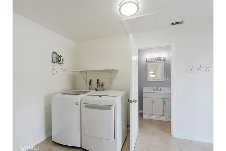 $1500 : 939 Belson St, Torrance, CA 90 image 5