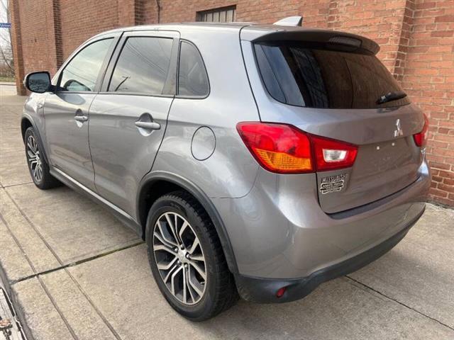 $13500 : 2017 Outlander Sport ES image 6