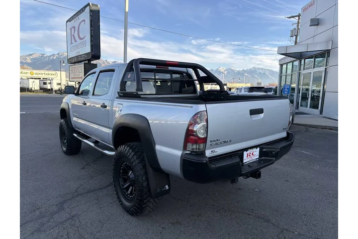 $28710 : 2011 Tacoma image 4