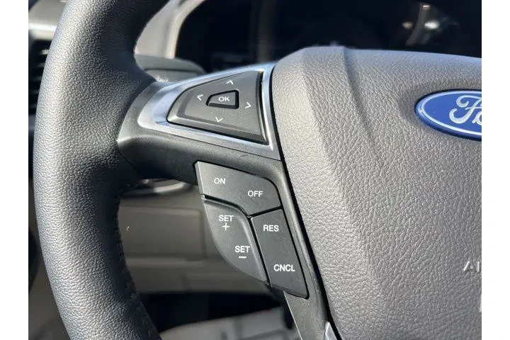 $33999 : Ford Edge 2024 AWD Titanium image 10