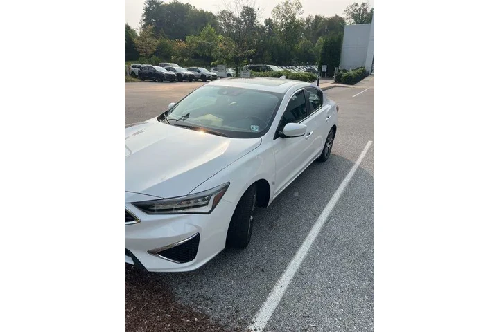 $22000 : Acura ILX 2022 4dr Sedan w/P image 2