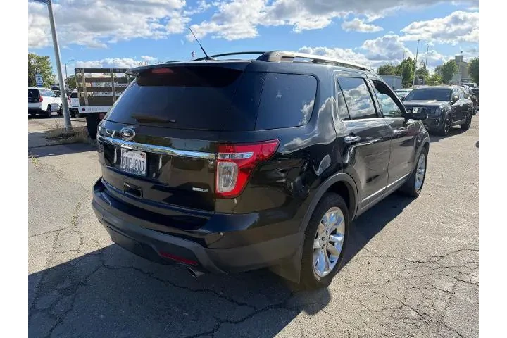$11500 : Ford Explorer 2014 AWD Limit image 5