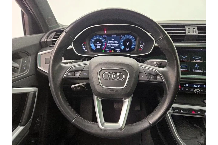 $26998 : Audi Q3 2024 AWD quattro S l image 10