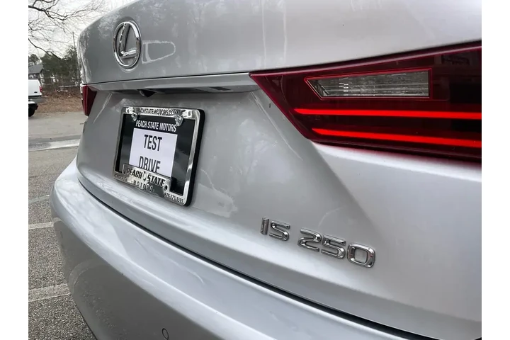 $14985 : Lexus IS 250 2014 4dr Sedan image 9