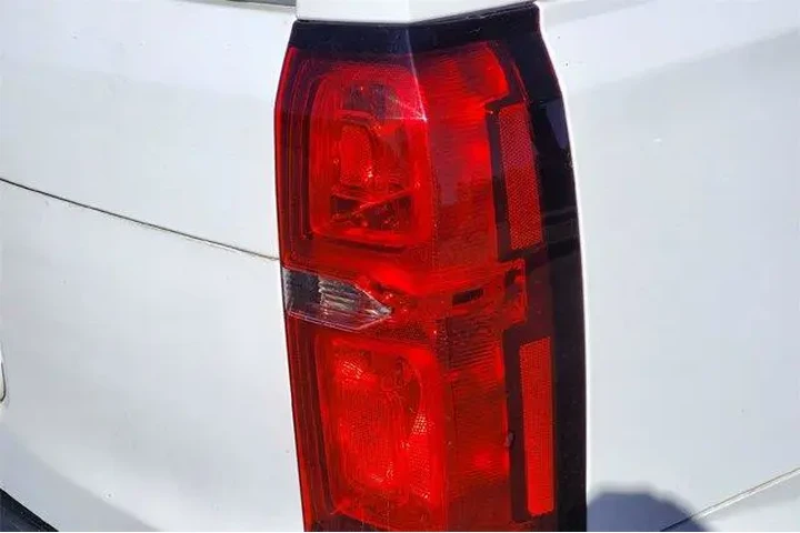 $23537 : Chevrolet Tahoe 2019 4x4 LS image 6