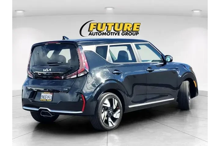 $22535 : Kia Soul 2025 GT-Line 4dr Cr image 4