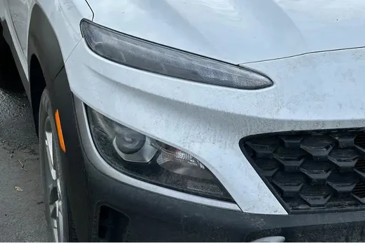 $12995 : Hyundai KONA 2022 AWD SE 4dr image 9