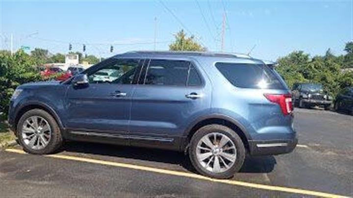 $15800 : 2018 Explorer Limited image 1