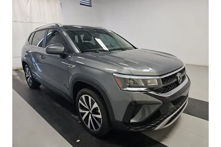 $19493 : Volkswagen Taos 2023 SE 4dr image 3