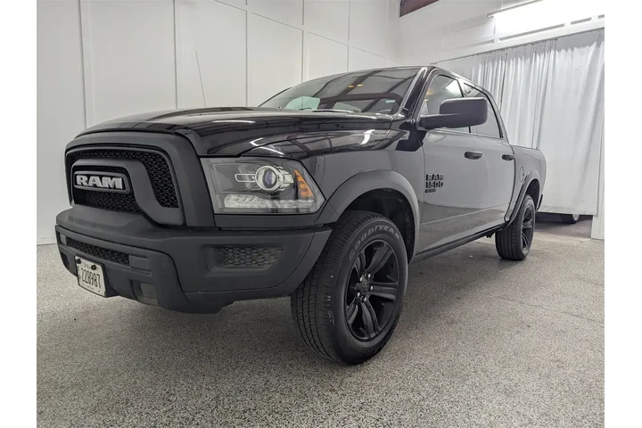 $33997 : Ram 1500 Classic 2024 4x4 SL image 5