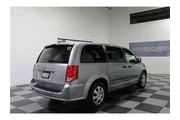 $13999 : Grand Caravan 2015 thumbnail