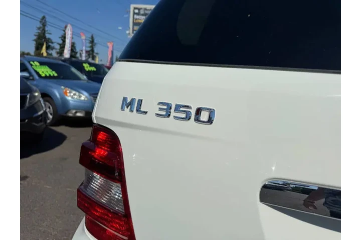$7995 : 2011 Mercedes-Benz M-Class ML image 8