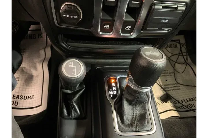 $30989 : Jeep Wrangler 2023 4x4 Sport image 7