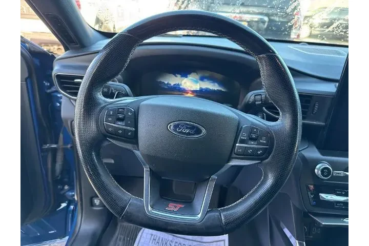 $29313 : Ford Explorer 2020 AWD ST 4d image 9