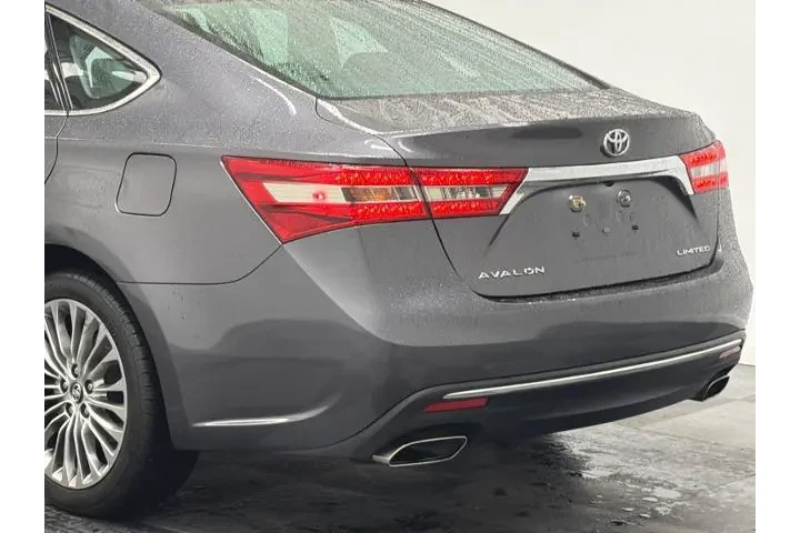 $16000 : Toyota Avalon 2016 XLE 4dr S image 6