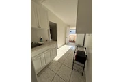 Rentó estudio. en Miami