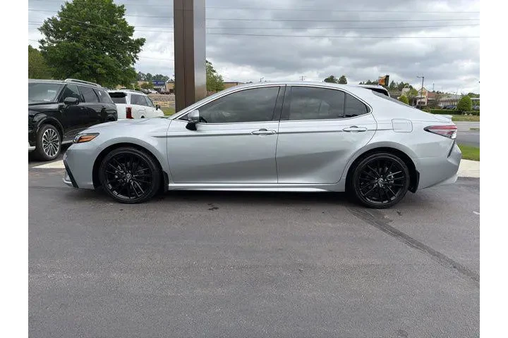 $34423 : Toyota Camry Hybrid 2024 XSE image 4