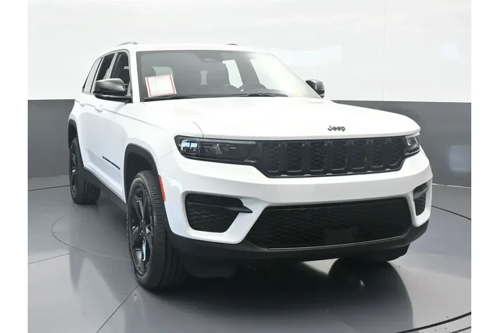 $33890 : Jeep Grand Cherokee 2025 4x2 image 9