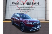 Nissan Pathfinder 2024 AWD R