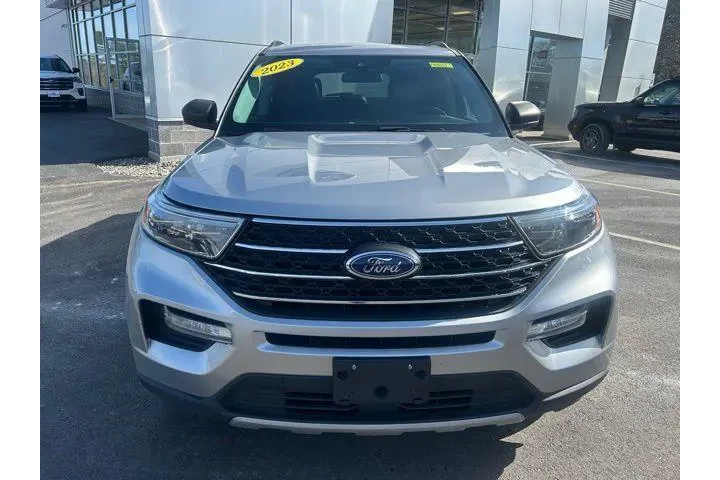 $32995 : Ford Explorer 2023 AWD XLT 4 image 8