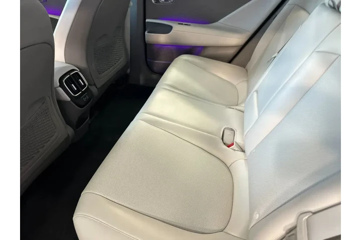 $33999 : Hyundai IONIQ 6 2025 SEL 4dr image 6