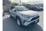 $19995 : Toyota RAV4 2019 XLE 4dr SUV thumbnail