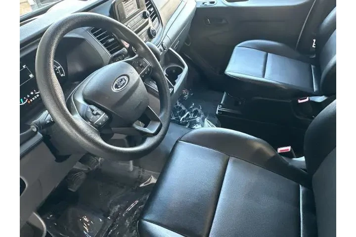 $32420 : Ford Transit 2022 250 3dr LW image 10