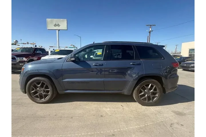 $20900 : 2020 Grand Cherokee image 2
