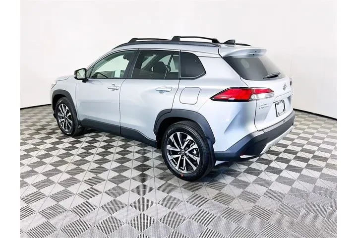 $31500 : Toyota Corolla Cross 2025 AW image 5